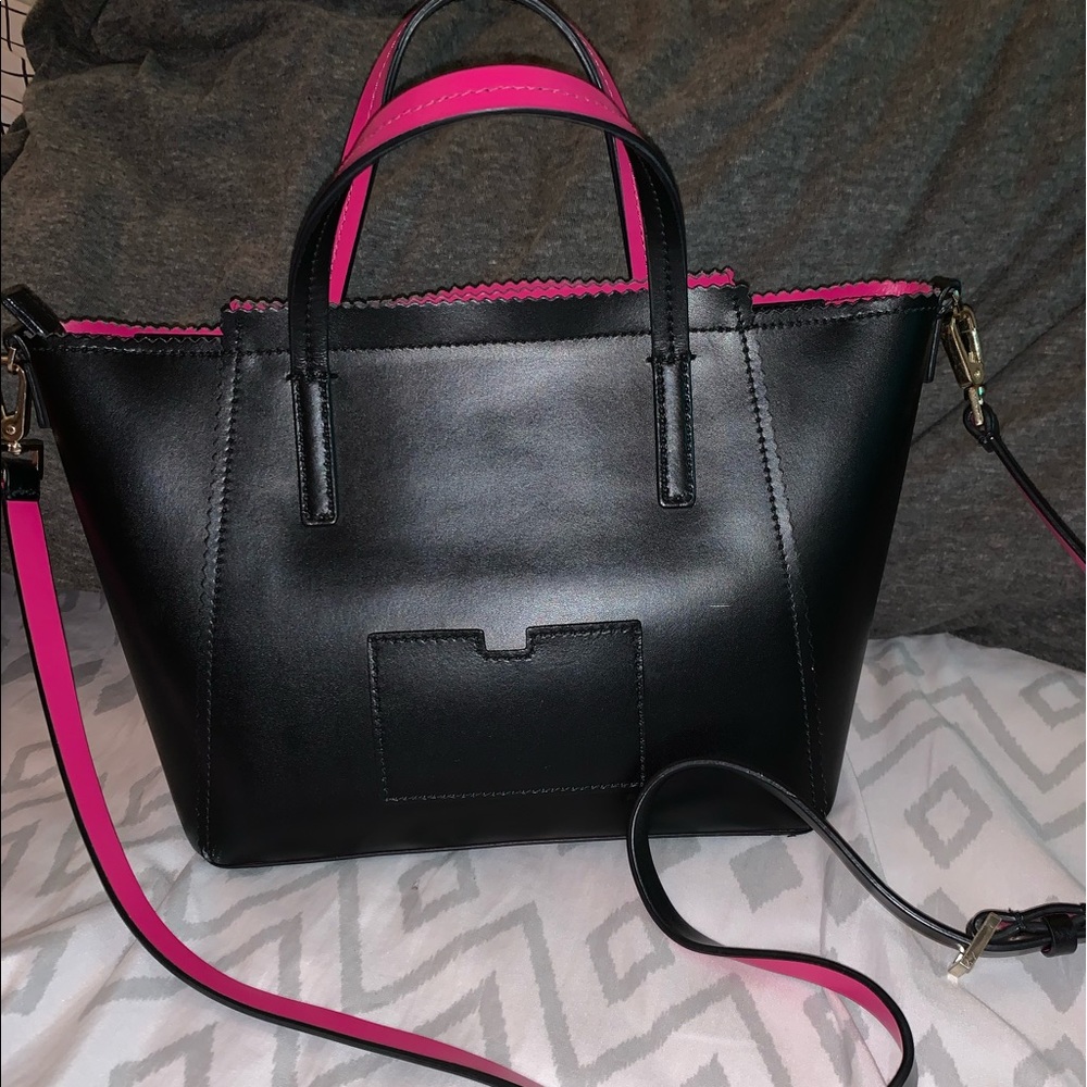 Authentic Kate Spade bag. - Picture 2 of 3